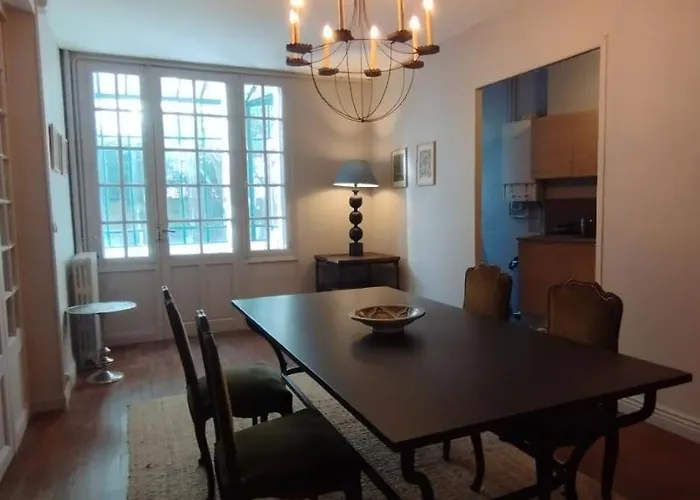 74, Chez Moune Et Mabo